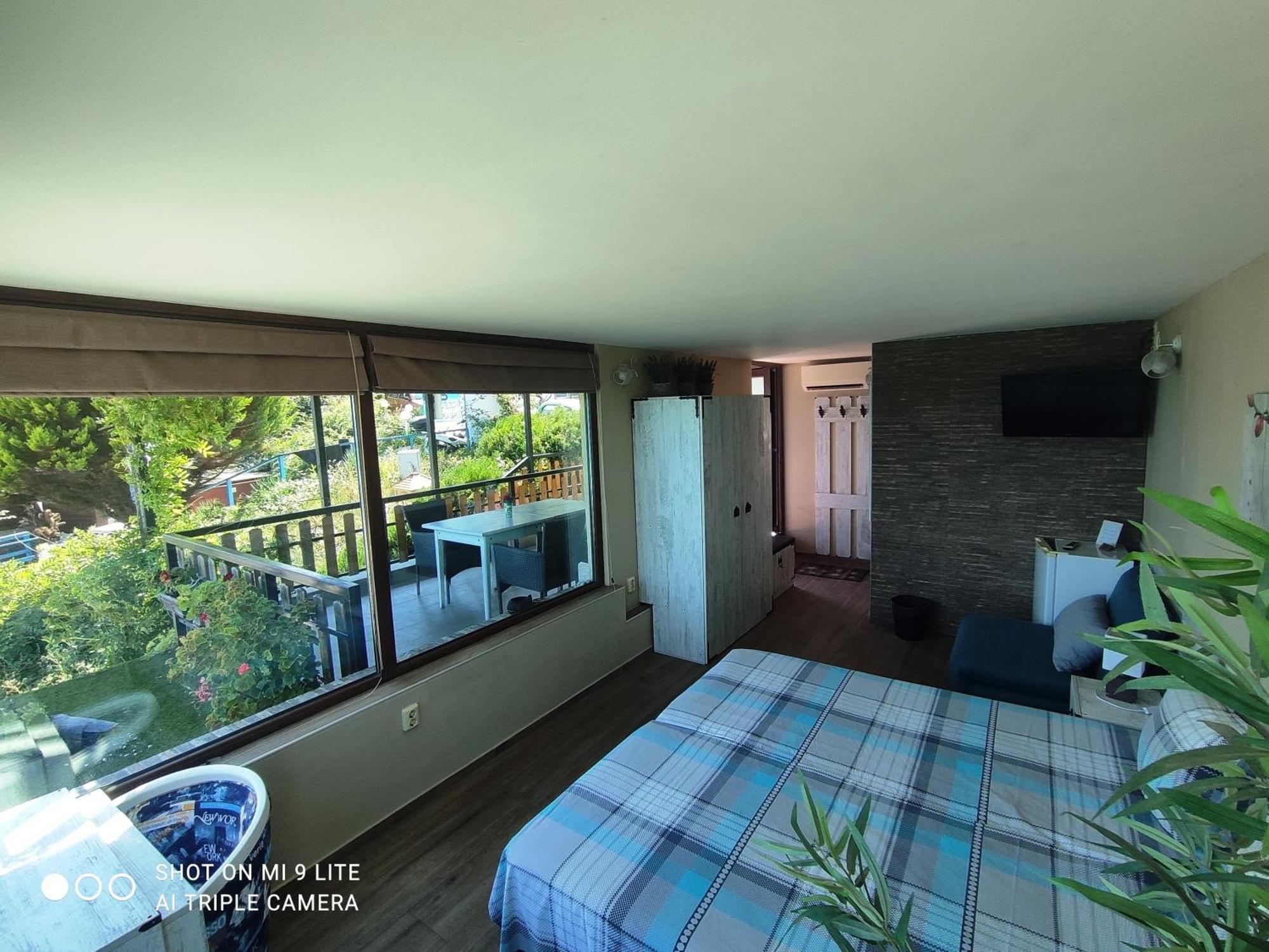 Happy Beach Rooms Warna Exterior foto