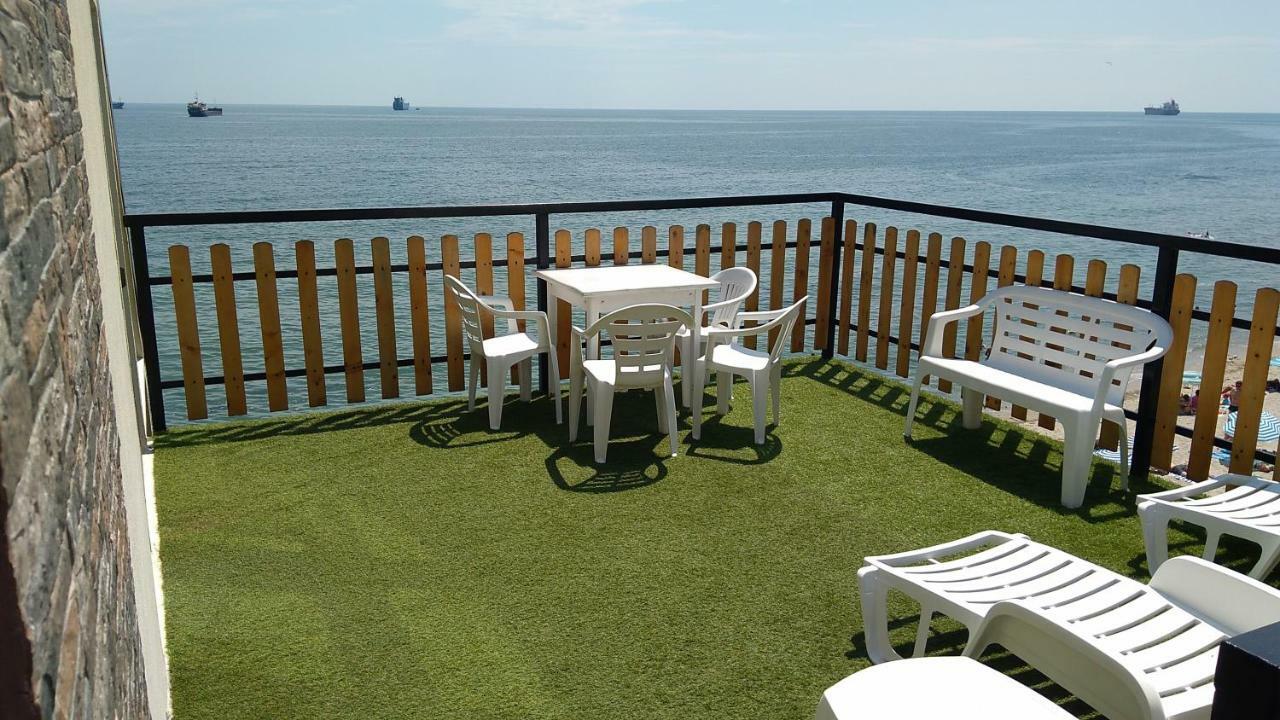 Happy Beach Rooms Warna Exterior foto